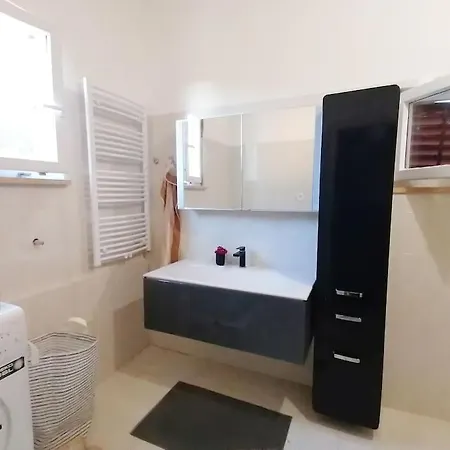 Apartment Rapunzel Brovinje